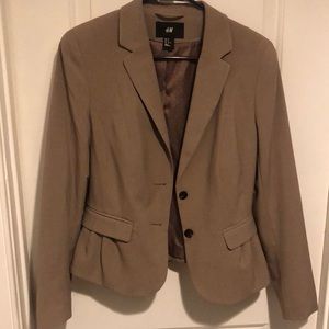 Women’s beige blazer